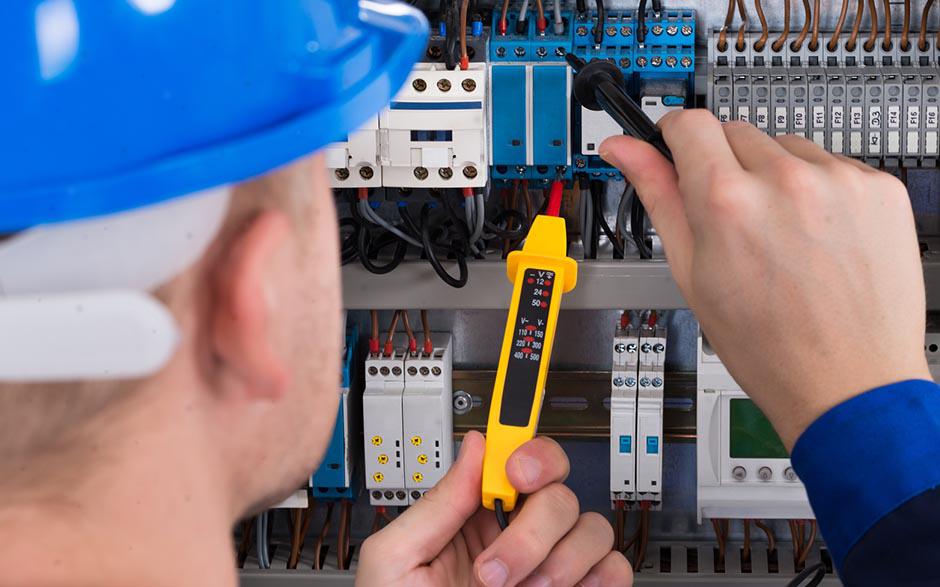 taux horaire électricien Épinay-sur-Seine